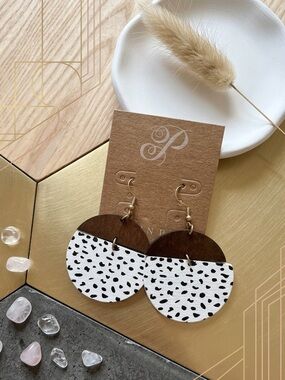 New with Box Plunder Kamala Earrings